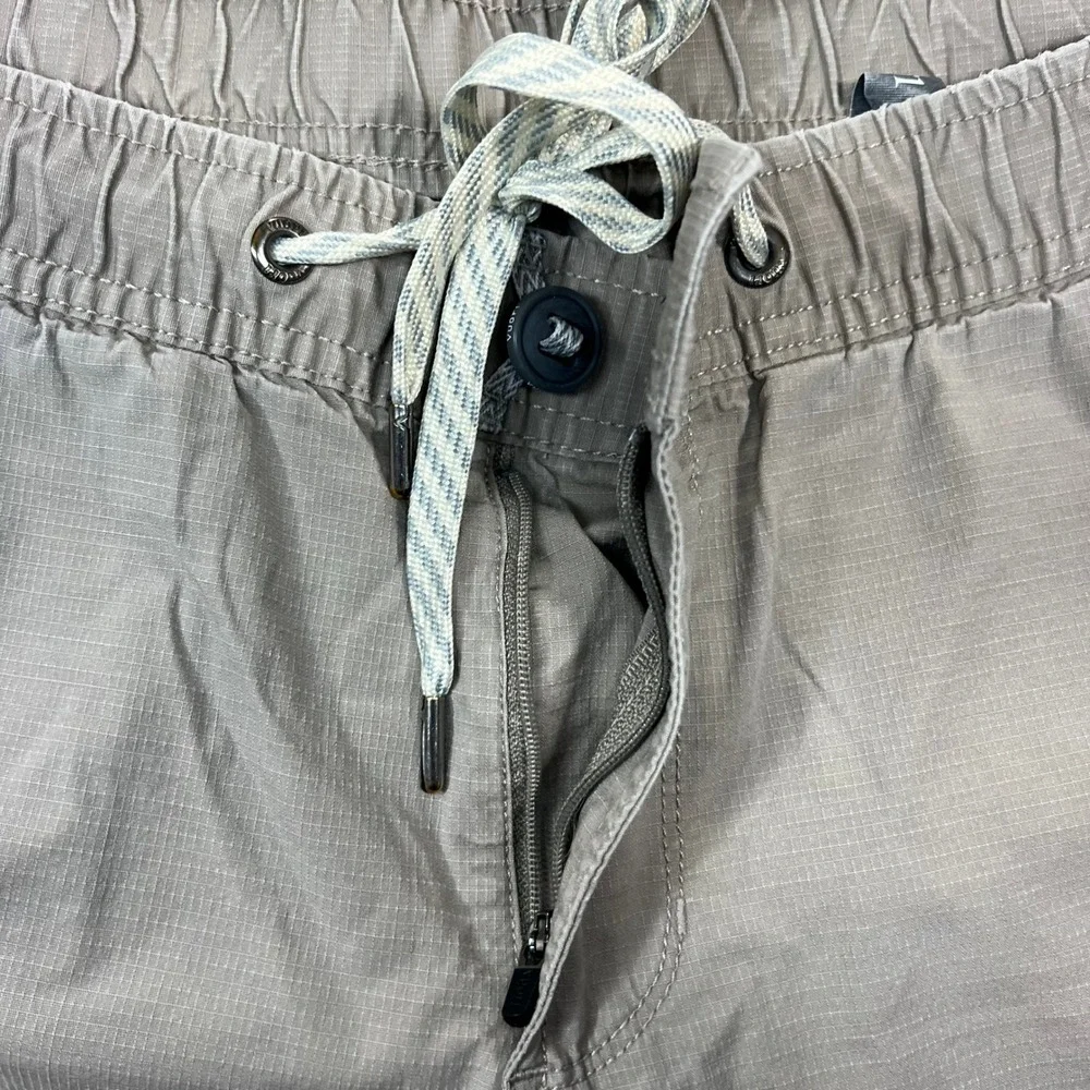 Vuori Ripstop Climber Pant Men Medium Khaki Tan V412 Outdoor Hiking Stretch